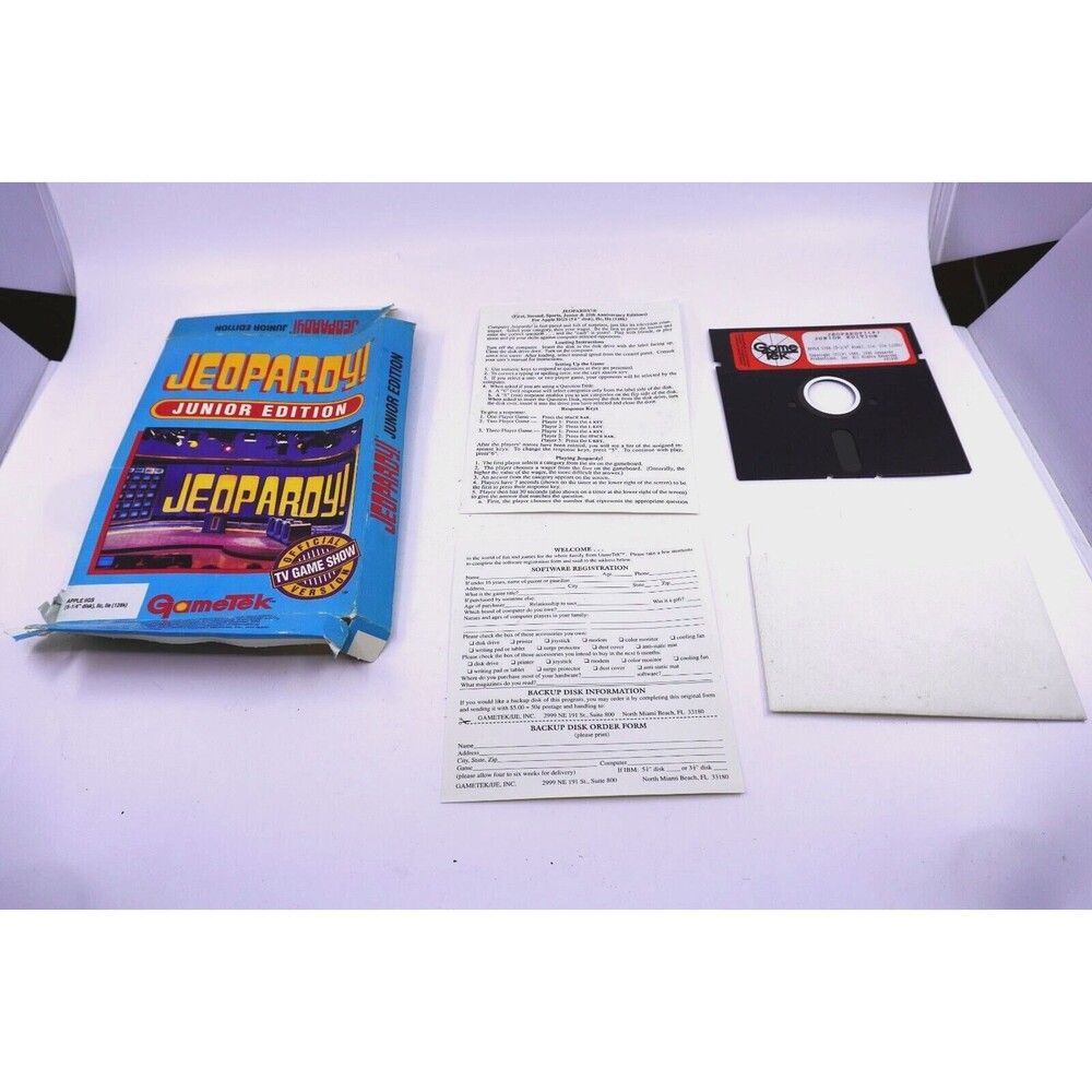 Apple II GS GameTek Jeopardy Junior Edition Floppy Disk Retro Video Game w Box